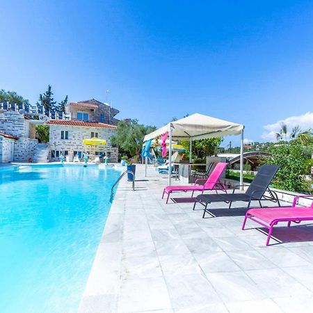 Paco'S Resort Holiday Flats Gaios Luaran gambar
