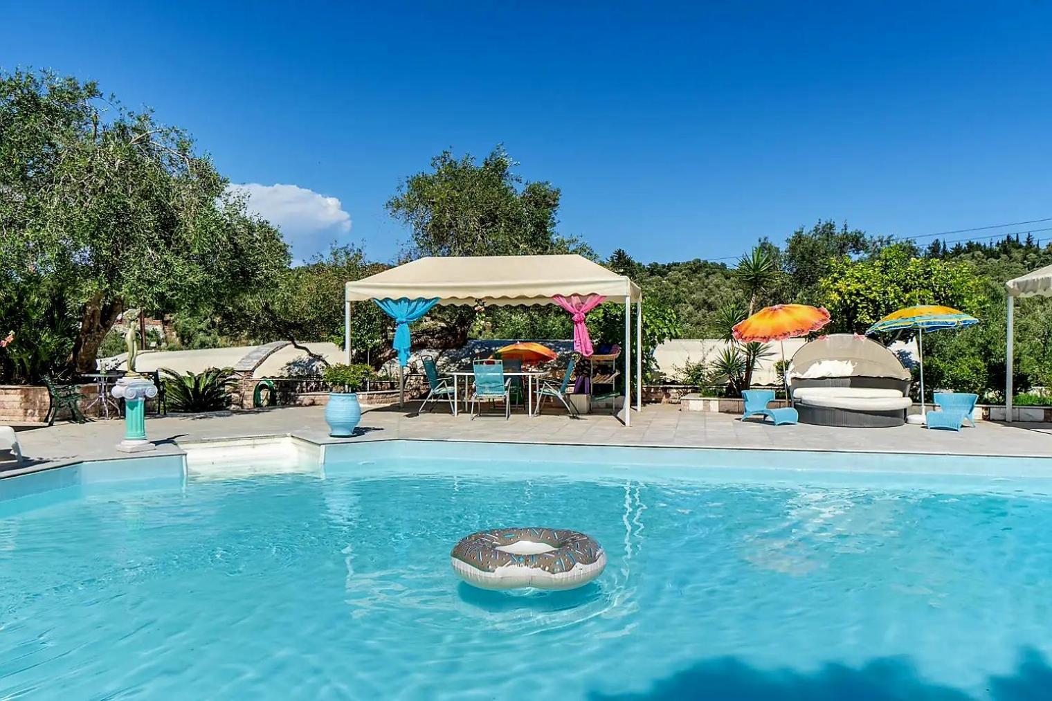 Paco'S Resort Holiday Flats Gaios Luaran gambar